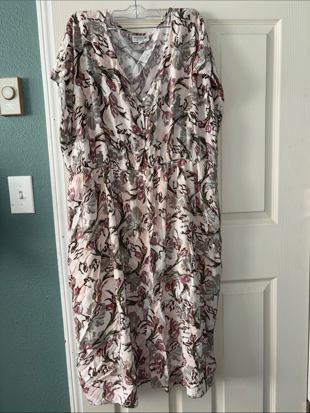 Soft Floral V-Neck Midi Dress - Pink & Green